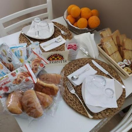 Talia B & B Agira Екстериор снимка
