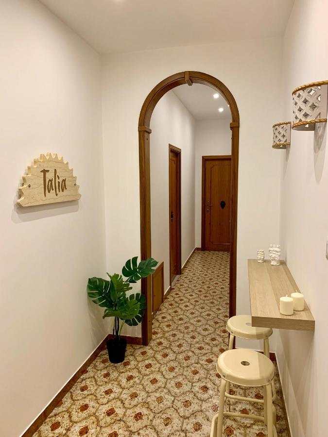Talia B & B Agira Екстериор снимка